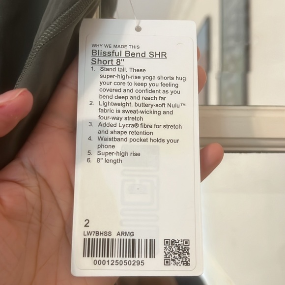 blissful bend - lululemon shorts - Picture 2 of 5